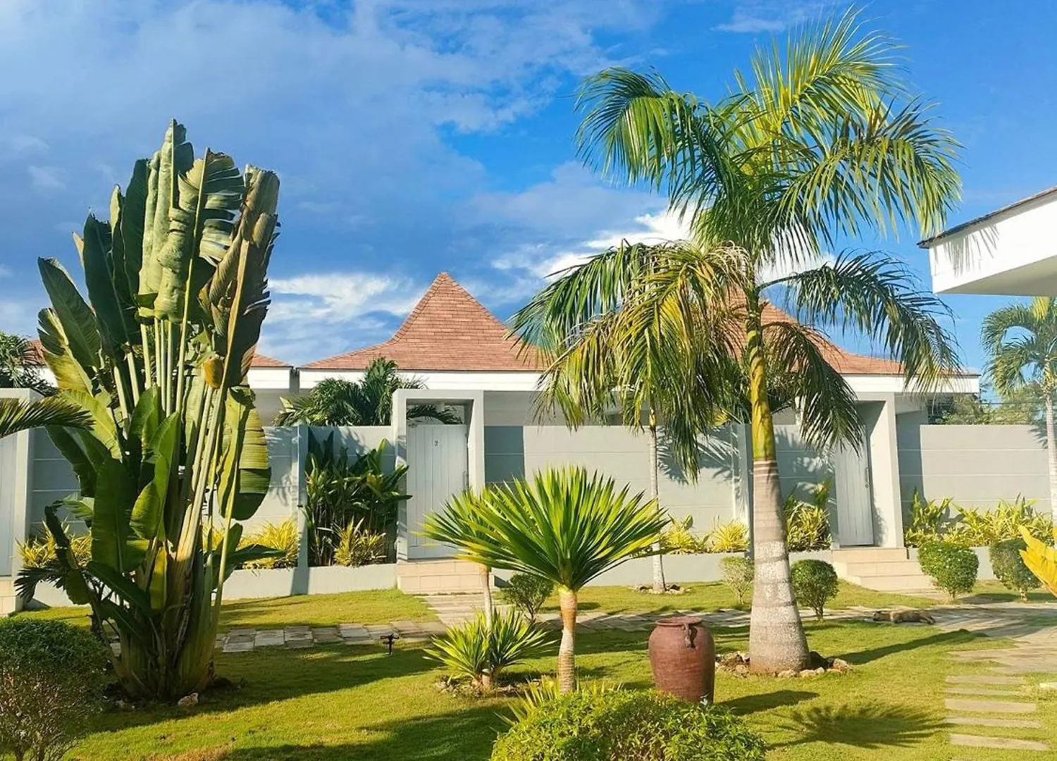 Pineale Villas, Resort And Spa Panglao