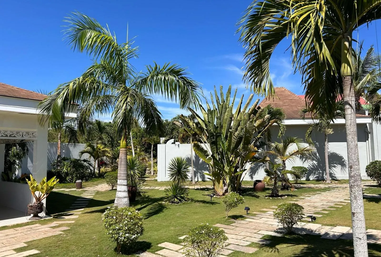 Pineale Villas, Resort And Spa Panglao