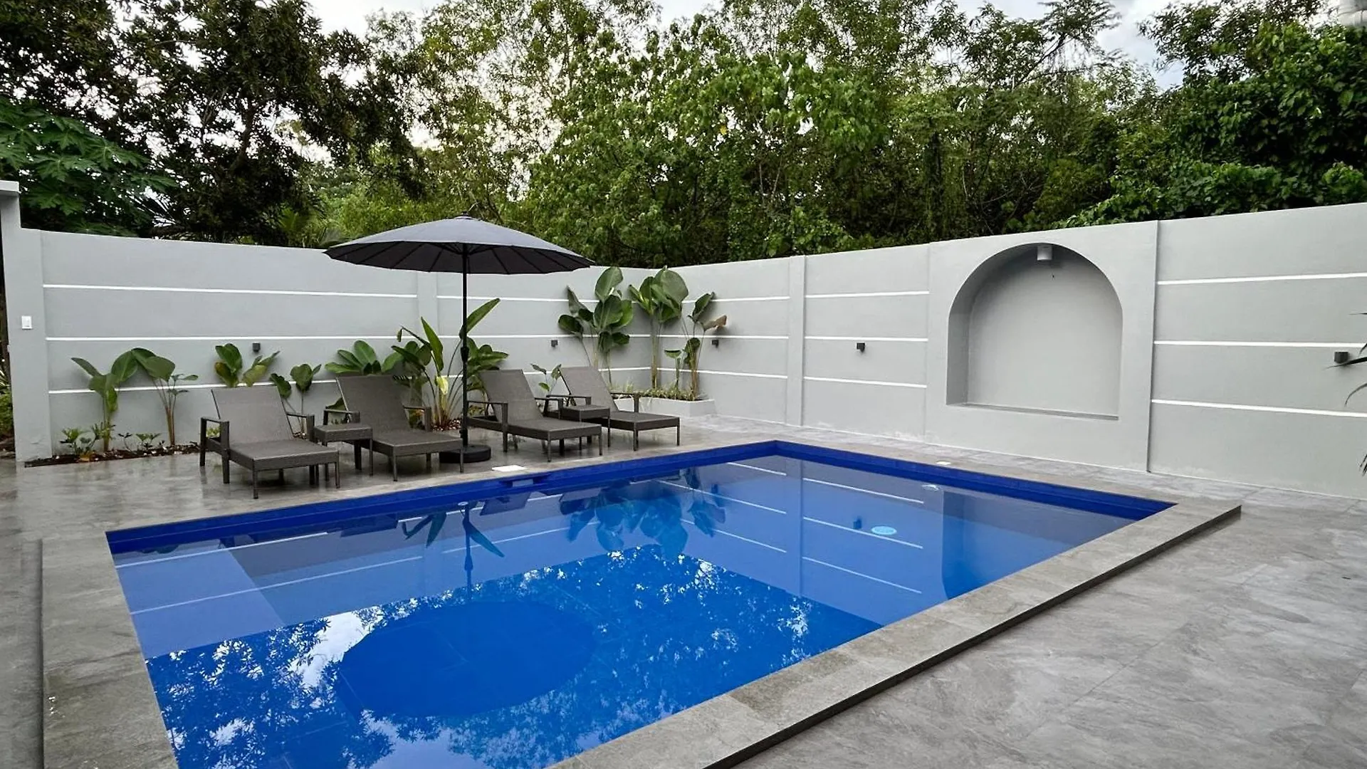 Pineale Villas, Resort And Spa بنغلاو 2*,