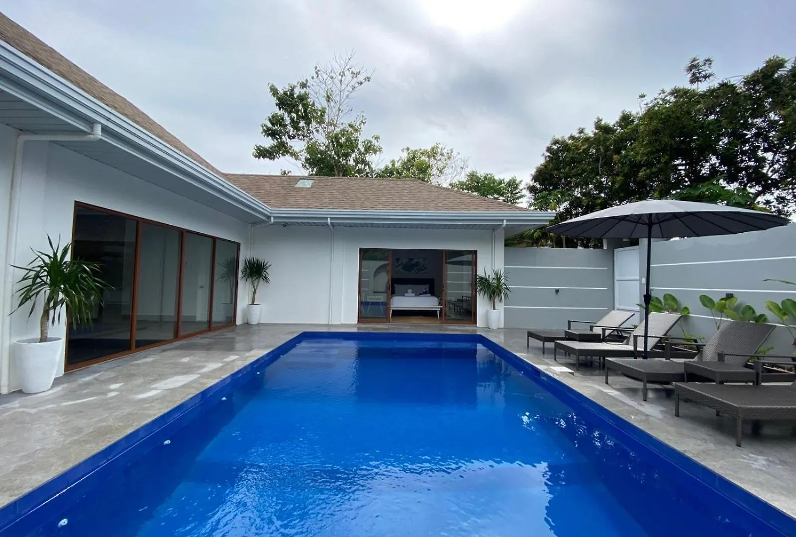 Pineale Villas, Resort And Spa Panglao Filipinas